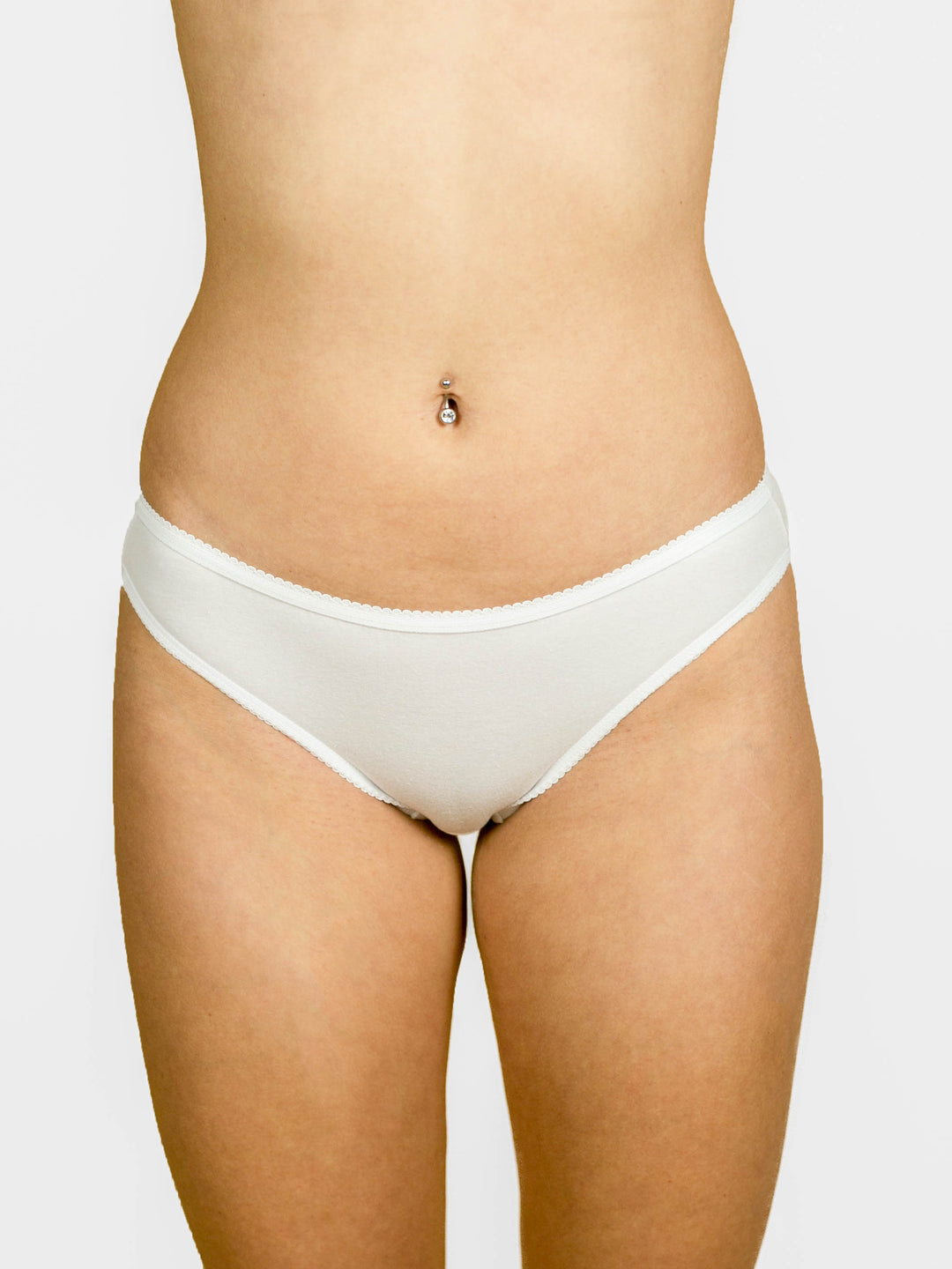Middle waist simple cotton panty - White - (520-white) – Diana's Lingerie