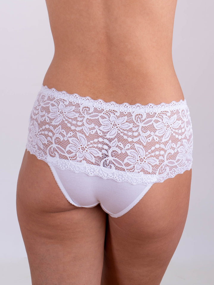 High-waist lacy cotton brief - White - (56-white)